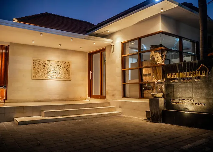 Kubu Manggala * Seminyak (Bali)